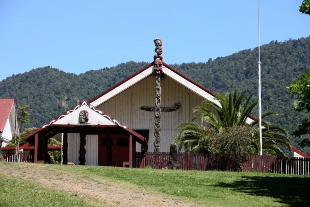 Morehu Marae iii