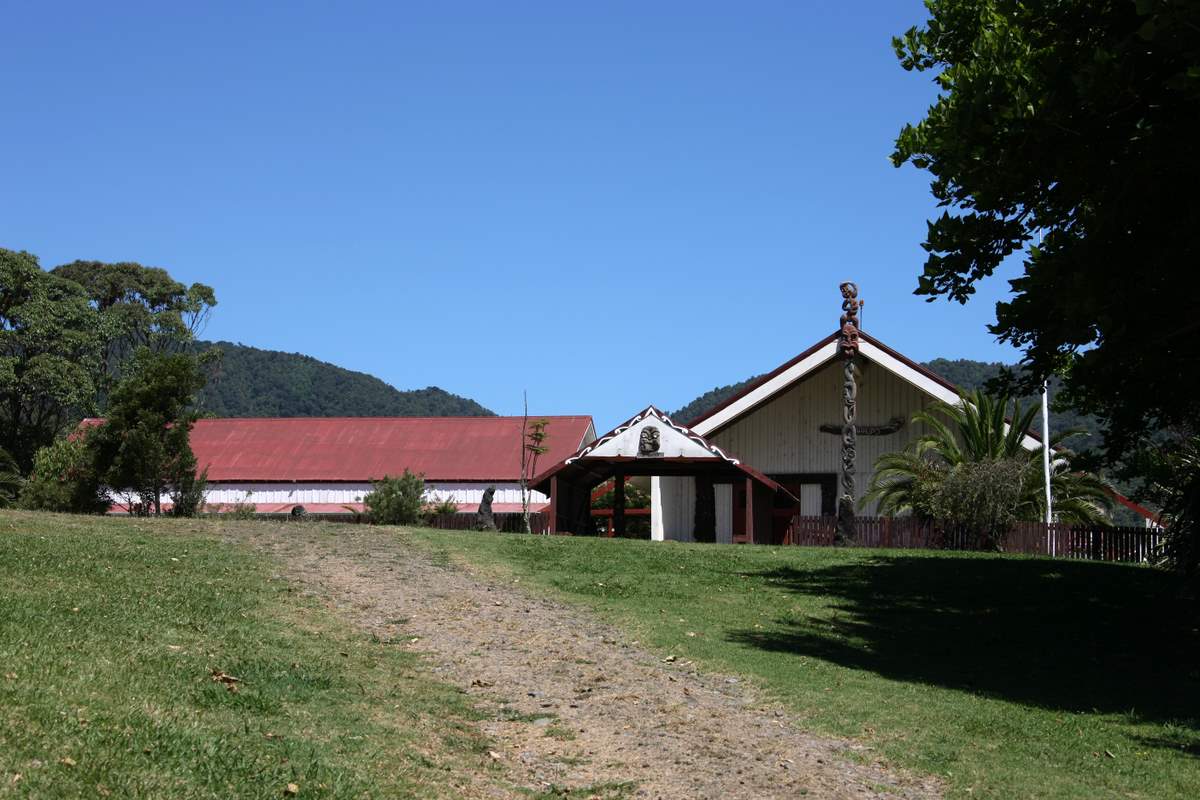 Morehu Marae v