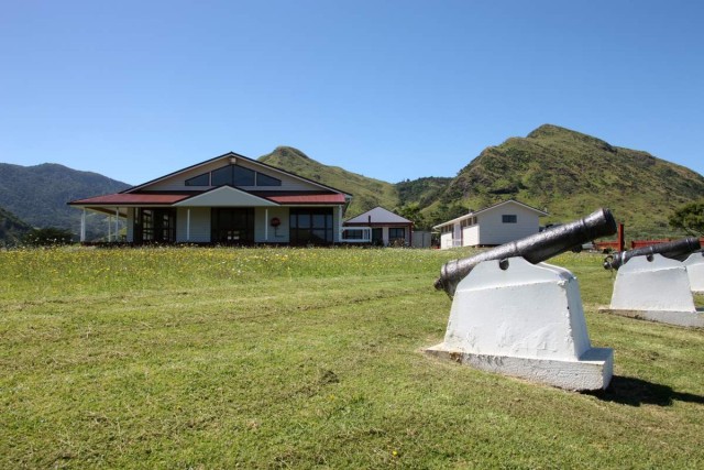 Pakanae Marae vi