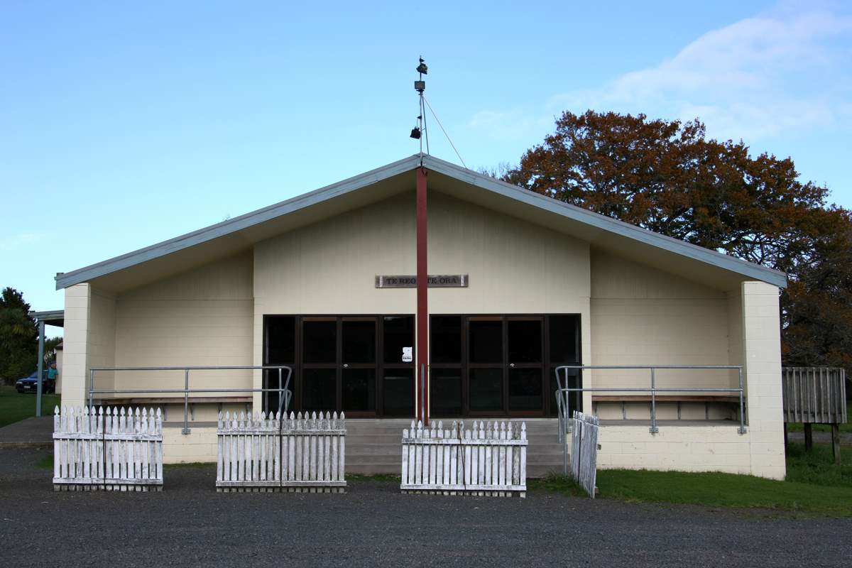 Pehiaweri Marae iv