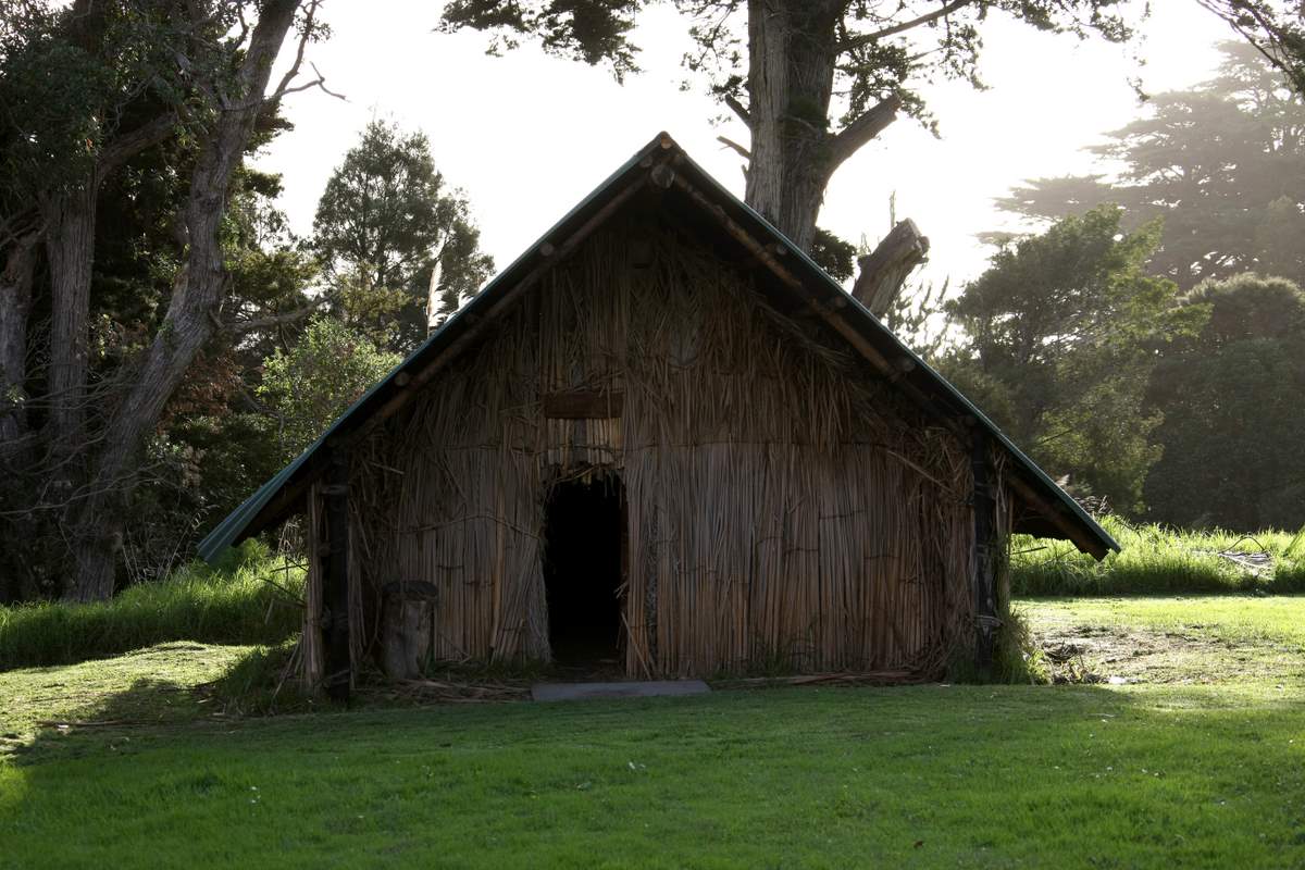 Puatahi Marae iv