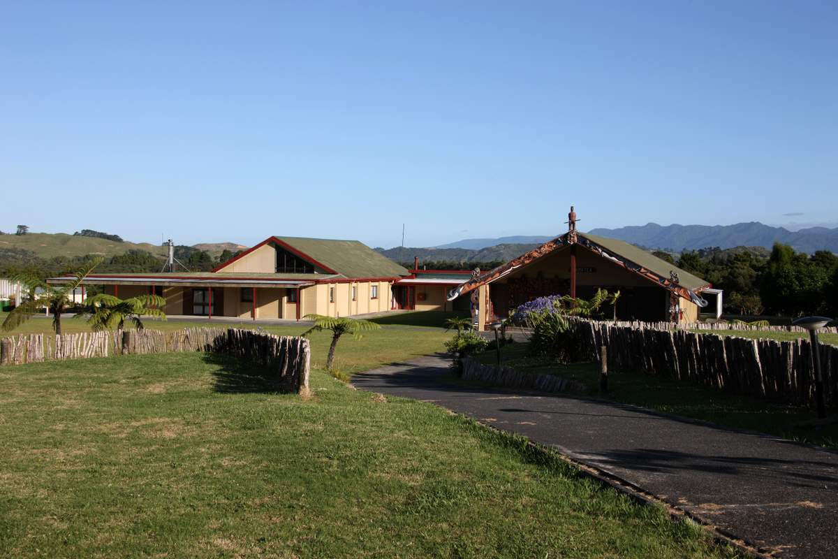 Tamatea Marae iv