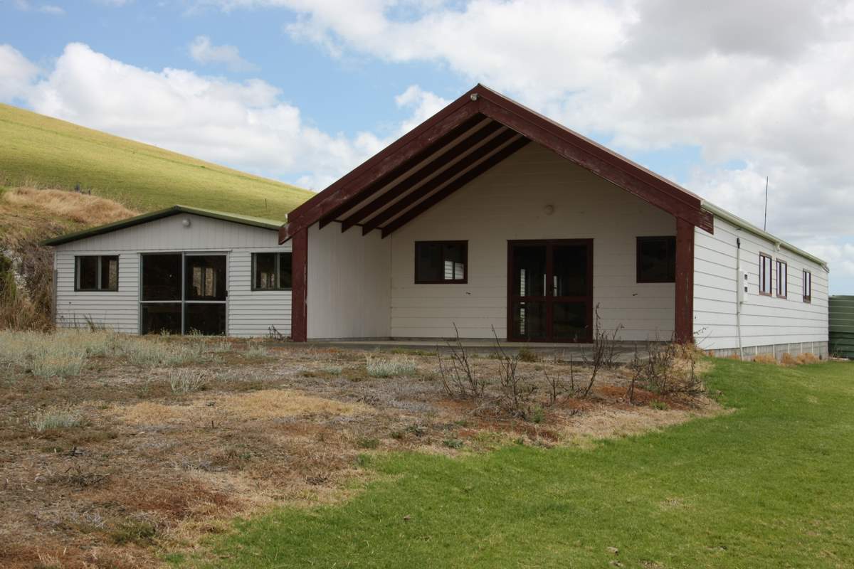 Te Kowhai Marae iii