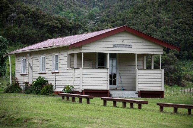 Te Ngaere Marae vi