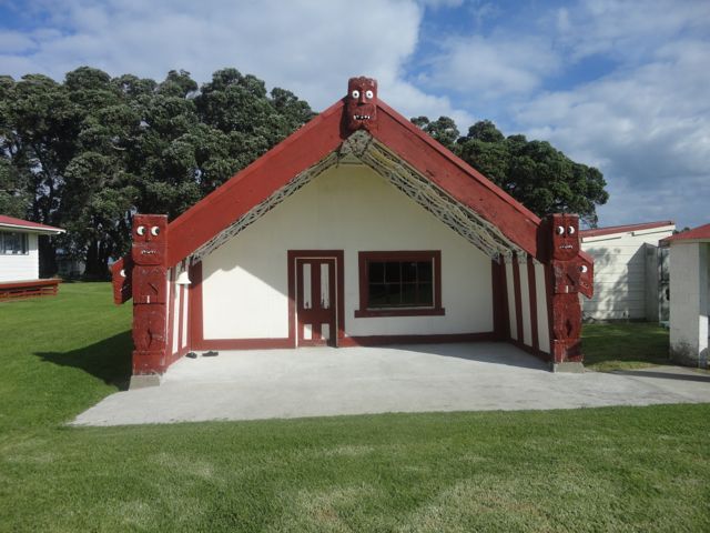 Te Ruakopiha Marae 332