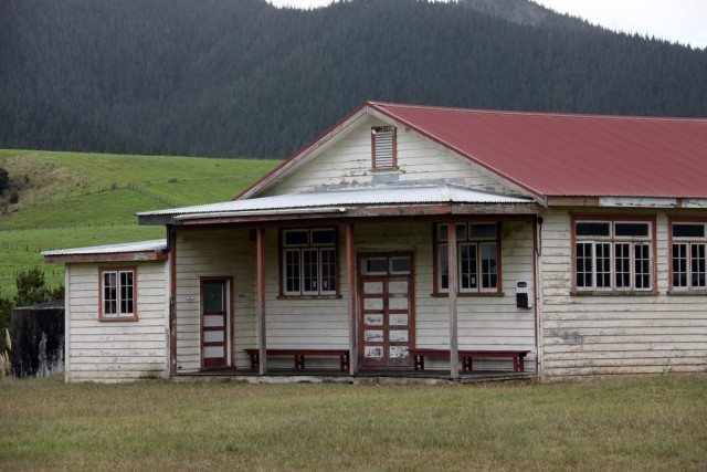 Te Tarai o Rahiri Marae iii