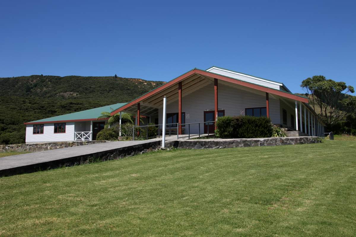 Te Whakamaharatanga Marae iv